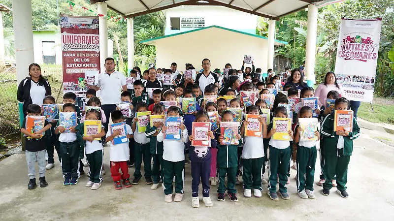 Uniformes y útiles escolares Ixtaczoquitlán 2